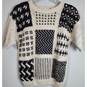 Vtg RUSS Womens Sz S Patchwork Short Sleeve Sweater Beige Black Geometric